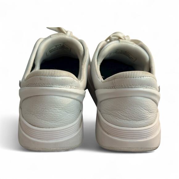 Kizik Irvine White Womens Athletic Sneaker SIZE 9 - Picture 7 of 8